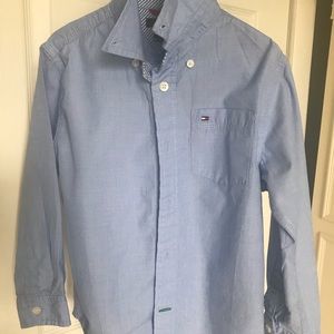 Tommy Hilfiger Lot Button Down Shirts